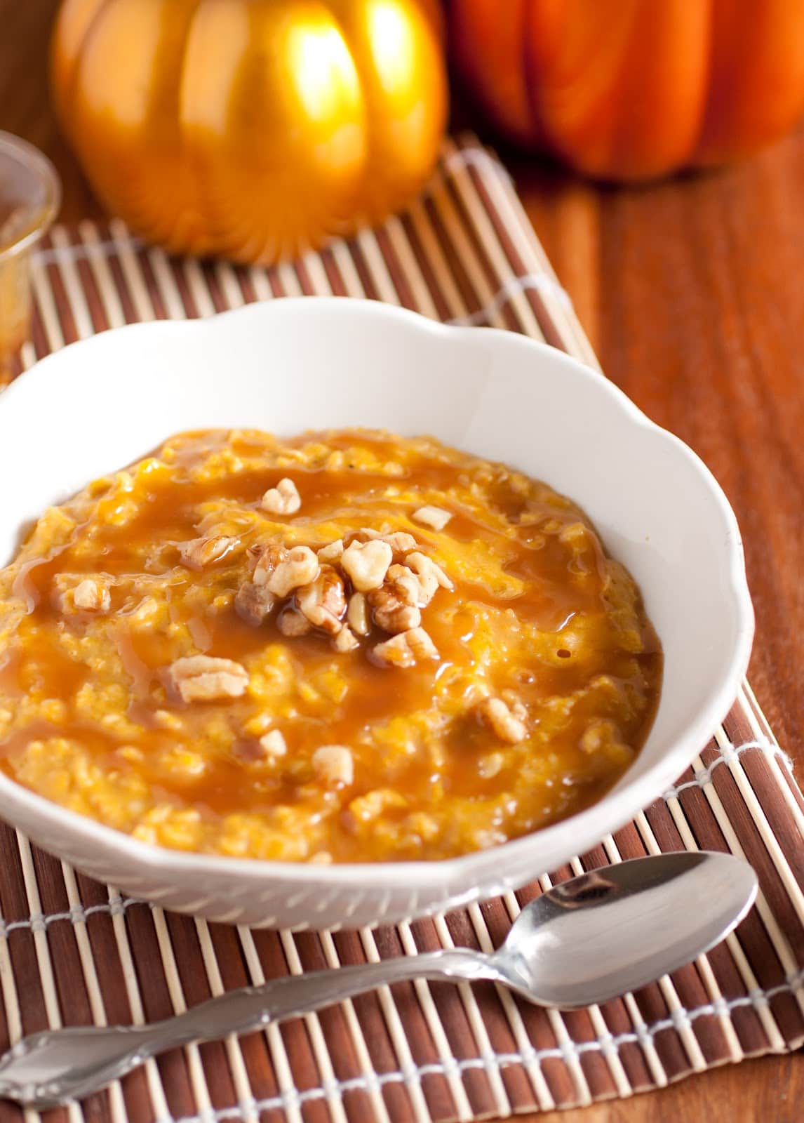 Thanksgiving Breakfast: Must-Have Caramel Pumpkin Oatmeal